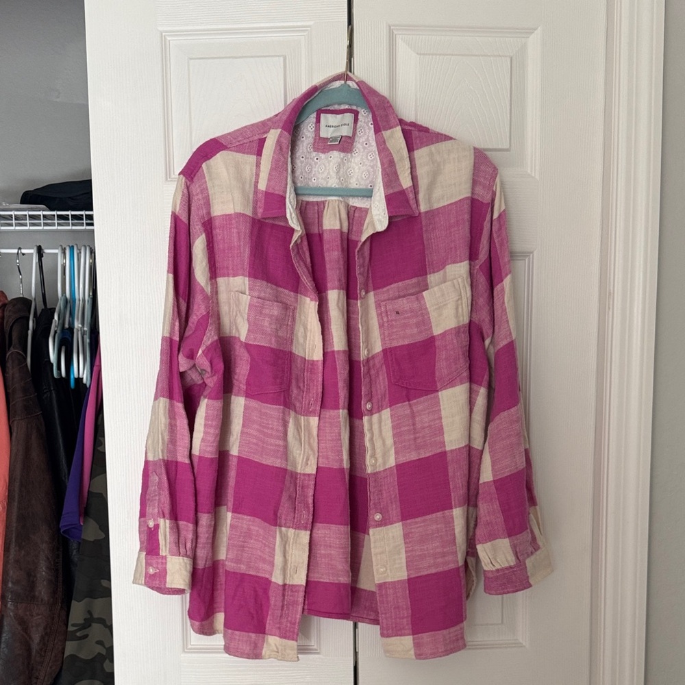 American Eagle Outfitters Pink and White Plaid Shirt